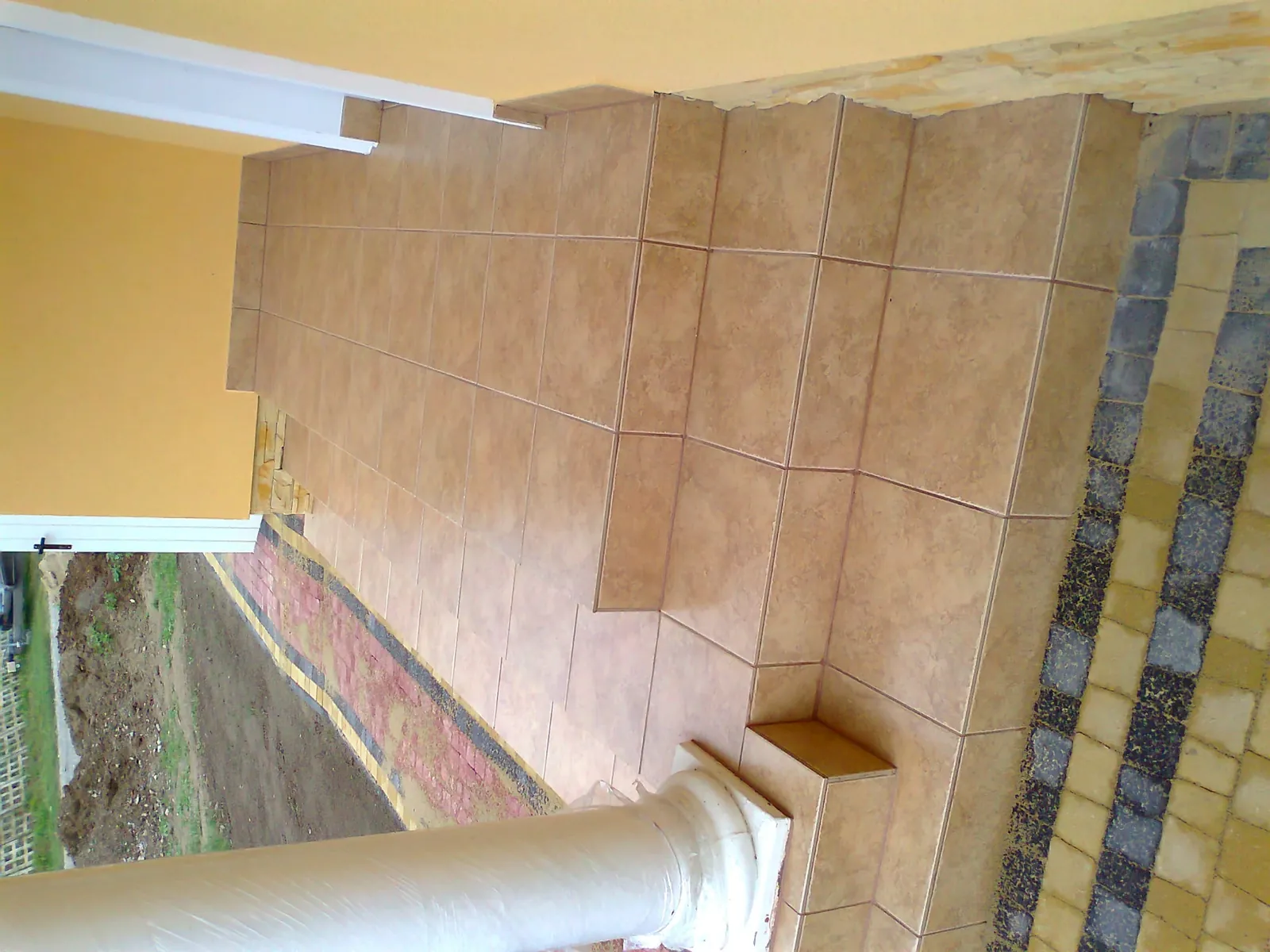 Glazura / schody — realizacja STYL-BUD